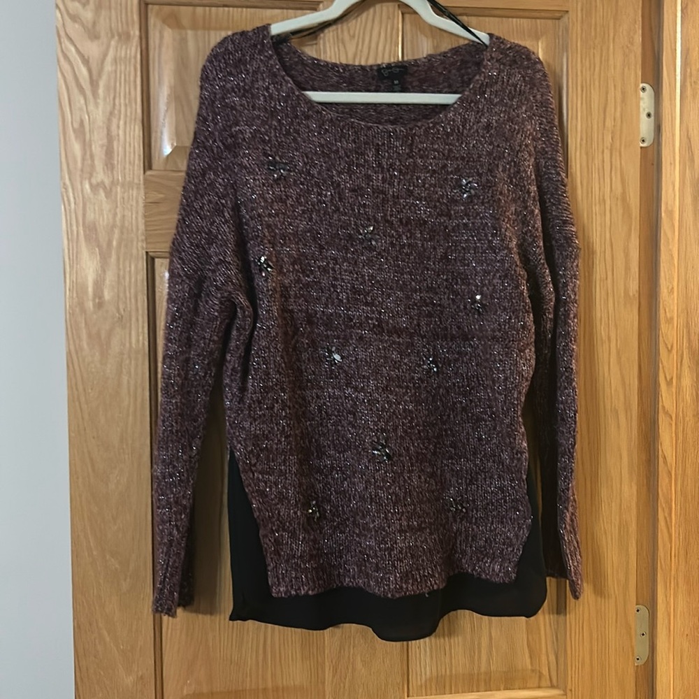 Jessica Simpson decorated sweater
